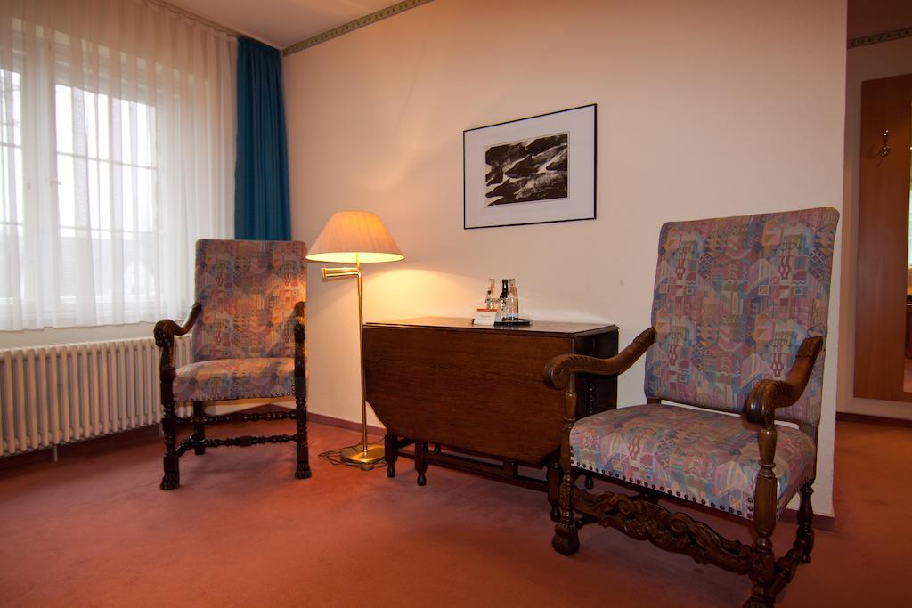 Parkhotel Unter Den Linden Halberstadt Exterior foto